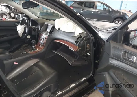 2009 Infiniti G37X from USA, damaged, VIN JNKCV61F19M351346